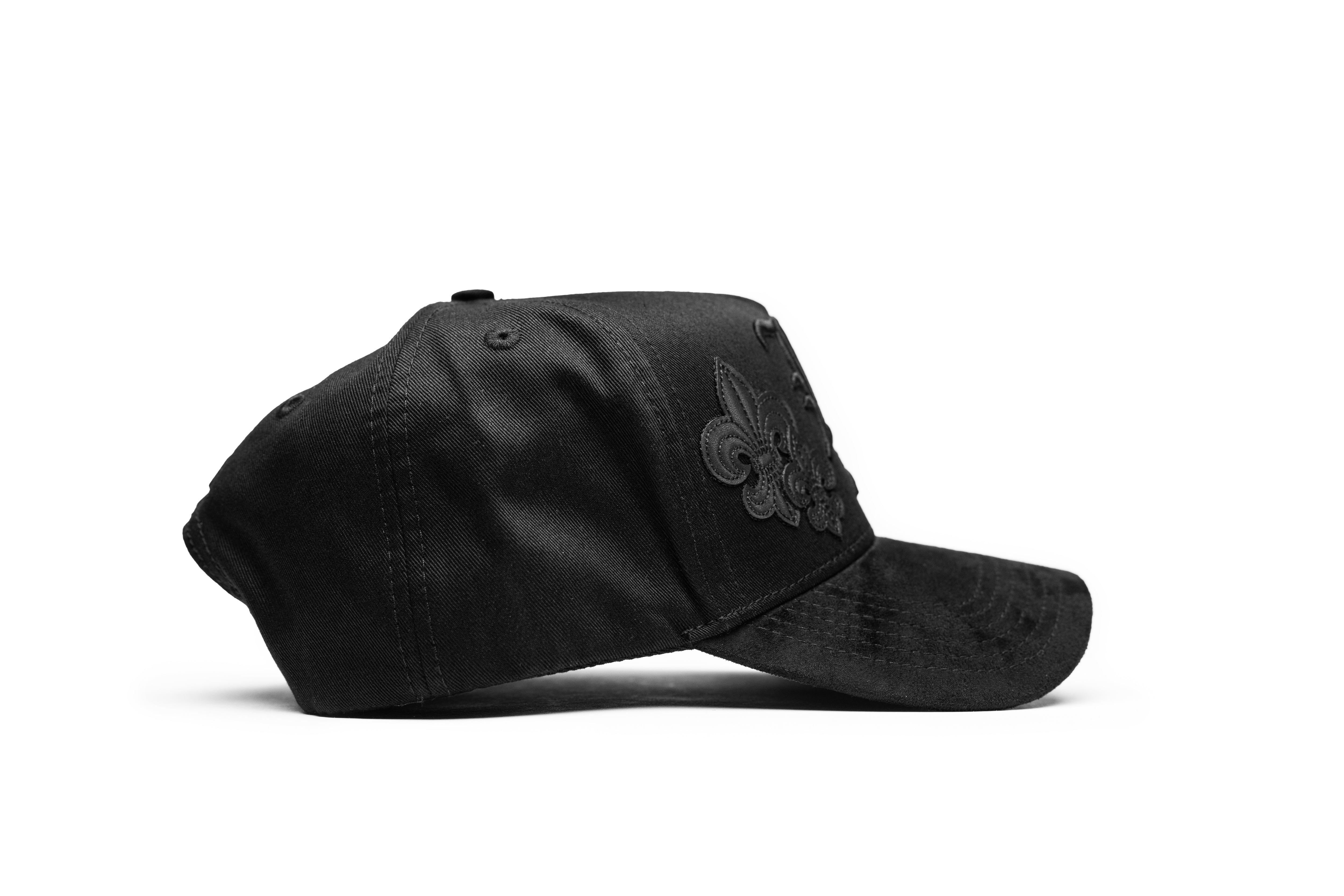 LA TOTAL BLACK ACE