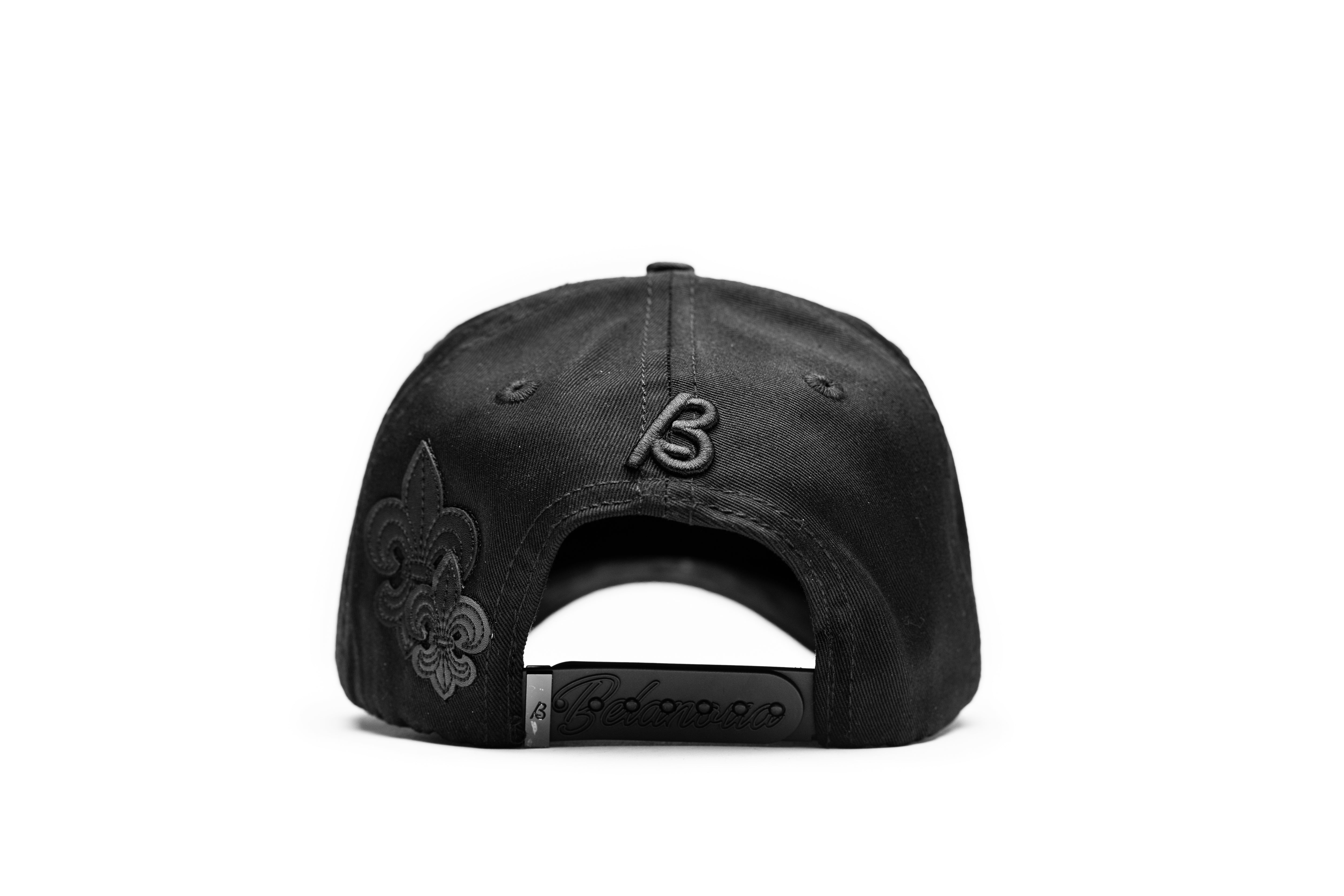 LA TOTAL BLACK ACE
