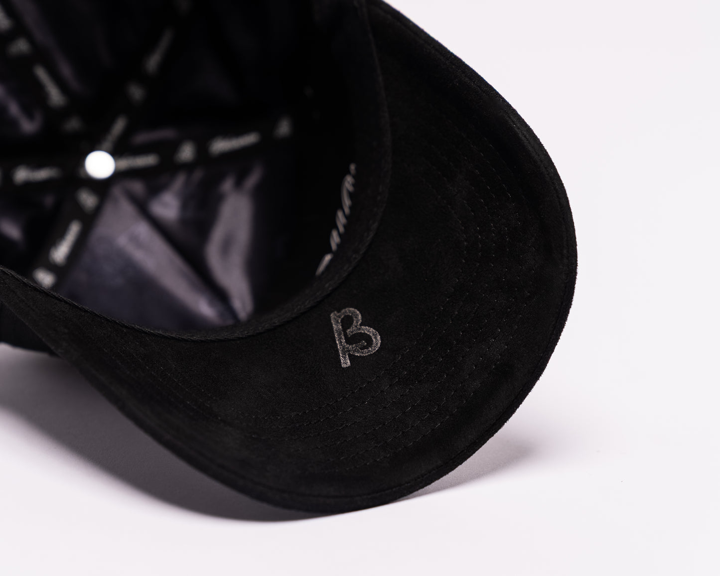 LA TOTAL BLACK ACE
